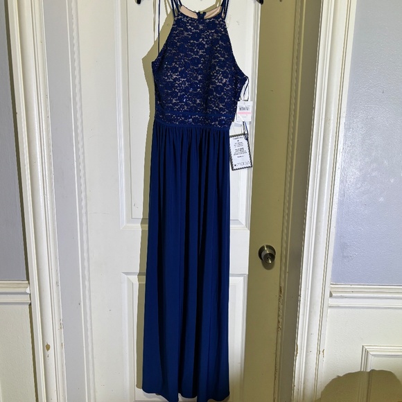 Nightway Women's Blue Lace Solid Sleeveless Halter Full-Length Dress NWT - Picture 4 of 10